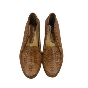 Vaneli Womens Tan Loafers Size 7